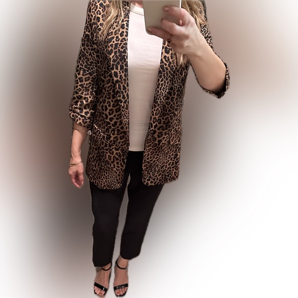 Kate Spade, size 8, black cropped slacks - Picture 1 of 6